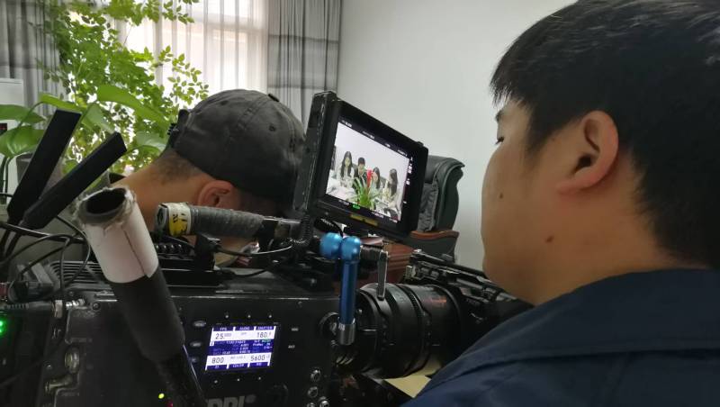 剧本杀式体验：咸宁广告片拍摄公司构建沉浸式消费决策路径